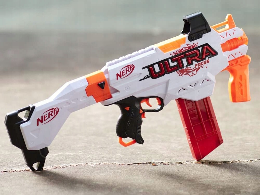 Nerf Ultra Focus veľká penová vystreľovačka s pažbou a 10 nábojmi – automatická hračka Hasbro