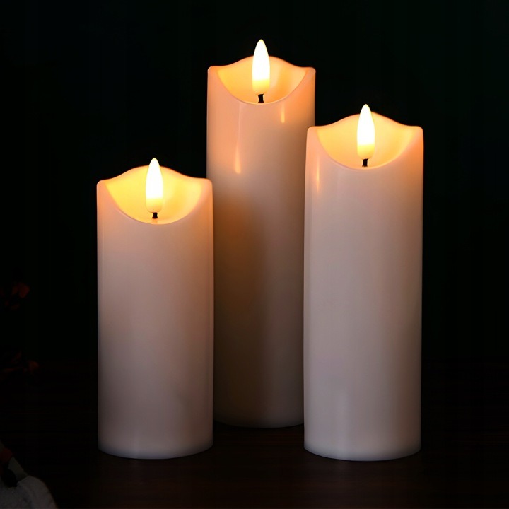 LED sviečky na batérie 15 cm s efektom plameňa – sada 12 ks