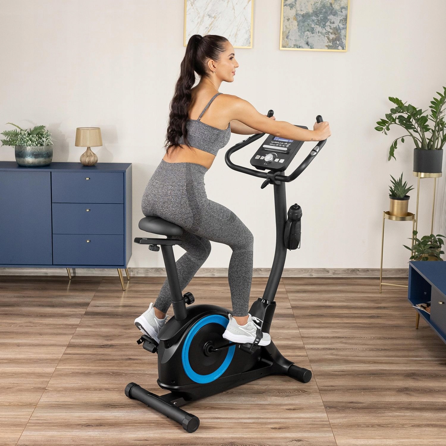 Elektromagnetický rotoped Gymtek XB3000, 16 stupňov odporu, 10 kg zotrvačník, nosnosť 150 kg